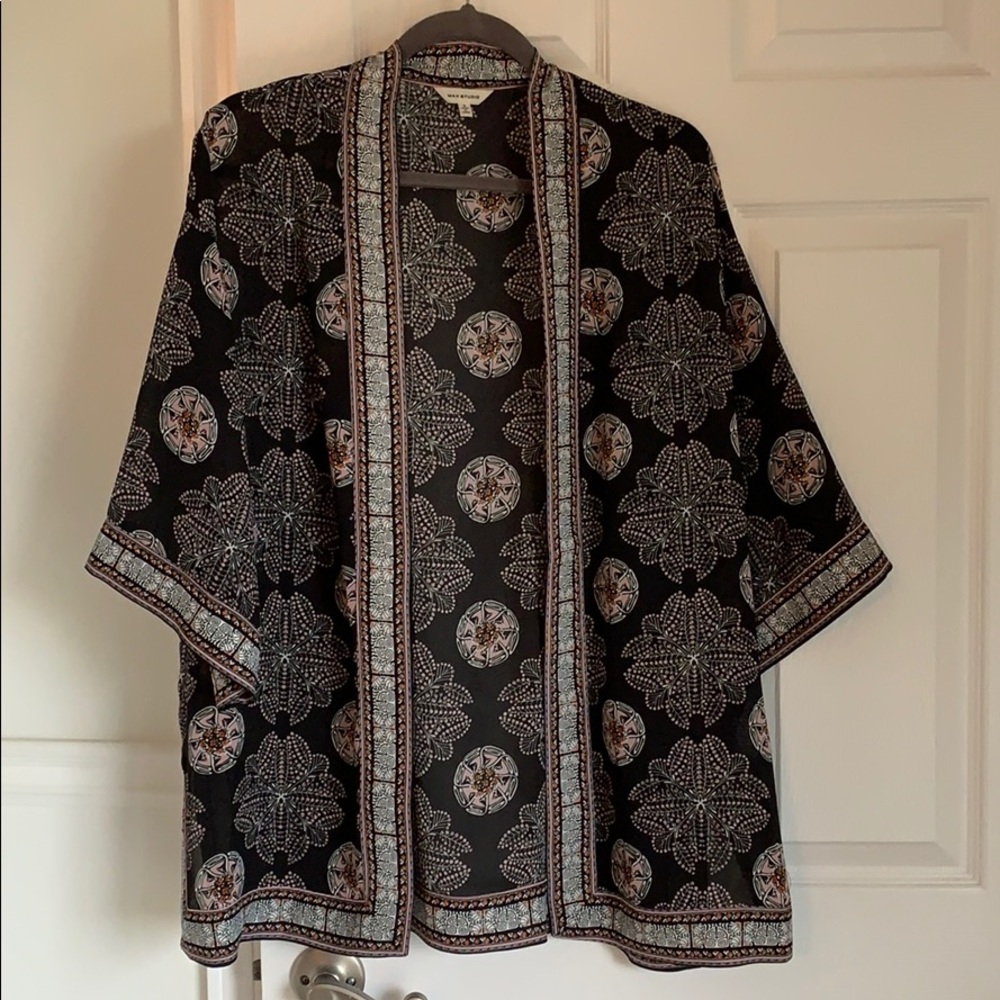 Max Studio Kimono